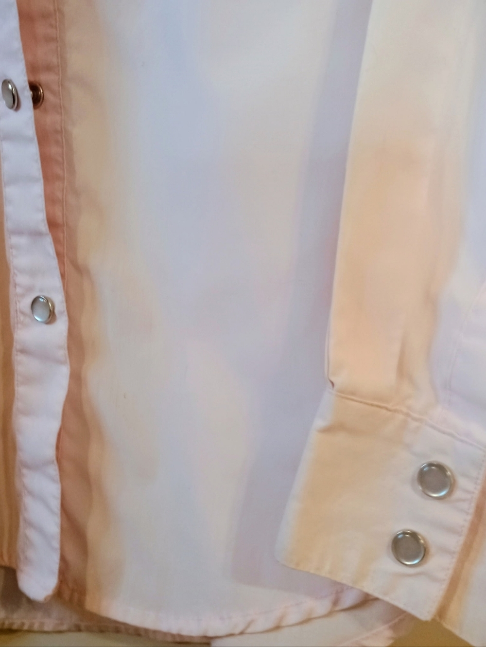 Sheplers Western Pearl Snap Light Pink Button-Up Shirt Women's Size 10 - Picture 4 of 5